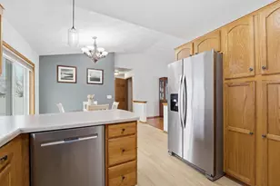 N9555 Chadbury Ln, Appleton, WI 54915 - Photo 10