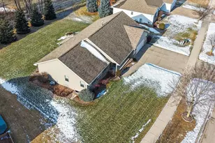 1105 Faversham Way, Green Bay, WI 54313 - Photo 40