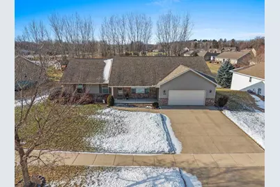 1105 Faversham Way, Green Bay, WI 54313 - Photo 2