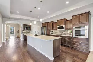 210 N Bedford Rd, Green Bay, WI 54311 - Photo 8