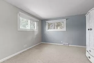 108 E Millard St, New London, WI 54961 - Photo 10