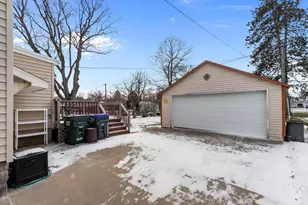 108 E Millard St, New London, WI 54961 - Photo 26