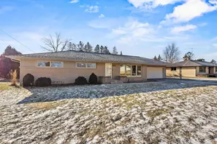 413 Birchwood Dr, Francis Creek, WI 54214 - Photo 56