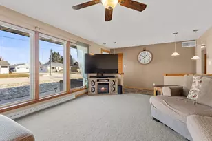 413 Birchwood Dr, Francis Creek, WI 54214 - Photo 10