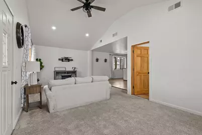 135 Rose Street, North Fond du Lac, WI 54937 - Photo 14