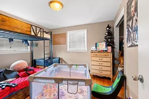 1312 S Riverdale Dr, Appleton, WI 54914 - Photo 10