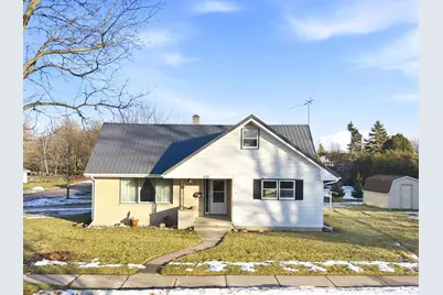 602 Wisconsin Avenue, Kewaunee, WI 54216 - Photo 1