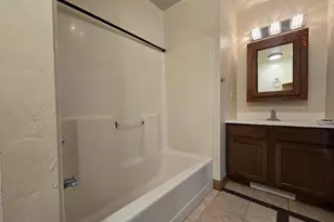 231 E Center St, Shawano, WI 54166 - Photo 10