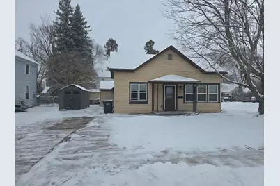 231 E Center Street, Shawano, WI 54166 - Photo 1