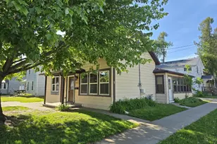231 E Center St, Shawano, WI 54166 - Photo 18