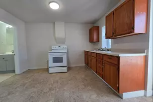 412 S Andrews St, Shawano, WI 54166 - Photo 4