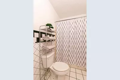 1424 E College Avenue, Appleton, WI 54915 - Photo 10