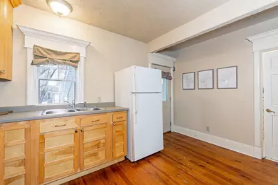 1424 E College Avenue, Appleton, WI 54915 - Photo 8