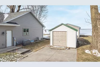 9302 Blanco Road, Winneconne, WI 54986 - Photo 32