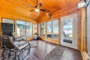 9302 Blanco Rd, Winneconne, WI 54986 - Photo 16