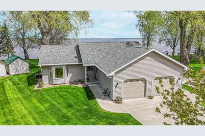 9302 Blanco Road, Winneconne, WI 54986 - Photo 2