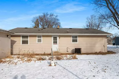 621 W 7th Street, Kaukauna, WI 54130 - Photo 34