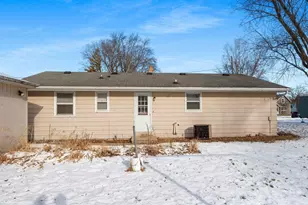 621 W 7th St, Kaukauna, WI 54130 - Photo 34