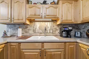 24 Riverside Ct, Fond du Lac, WI 54935 - Photo 10