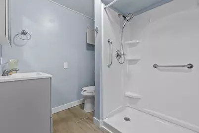 380 Cedar Street, Fond du Lac, WI 54935 - Photo 12