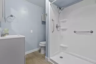 380 Cedar St, Fond du Lac, WI 54935 - Photo 12