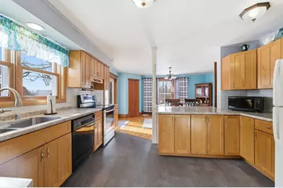 5987 County Rd E, Omro, WI 54963 - Photo 6