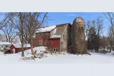 5987 County Rd E, Omro, WI 54963 - Photo 2