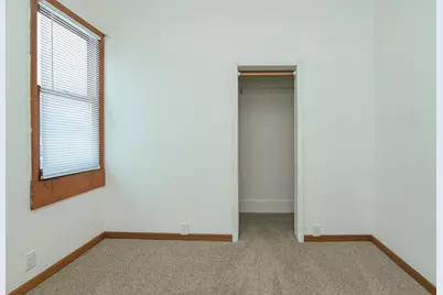 1129 S Chestnut Avenue, Green Bay, WI 54304 - Photo 26