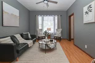 1129 S Chestnut Ave, Green Bay, WI 54304 - Photo 8