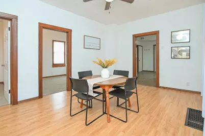 1129 S Chestnut Avenue, Green Bay, WI 54304 - Photo 10