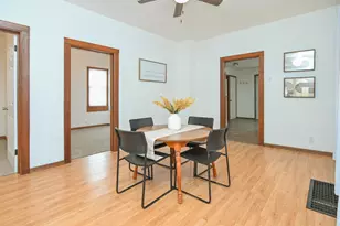 1129 S Chestnut Ave, Green Bay, WI 54304 - Photo 10