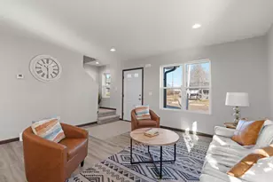 427 Scott St, Ripon, WI 54971 - Photo 10