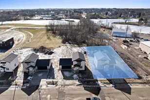 427 Scott St, Ripon, WI 54971 - Photo 4