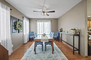 833 Woodland Cir, Waupaca, WI 54981 - Photo 6