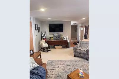 833 Woodland Circle, Waupaca, WI 54981 - Photo 8