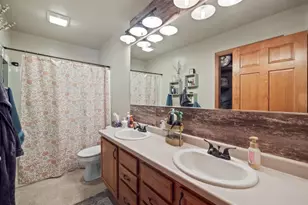 833 Woodland Cir, Waupaca, WI 54981 - Photo 16