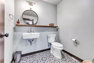 2442 Loxley Ct, Suamico, WI 54173 - Photo 20