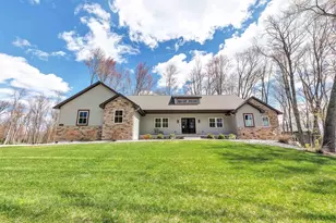 2442 Loxley Ct, Suamico, WI 54173 - Photo 56