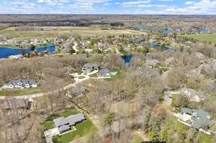 2442 Loxley Ct, Suamico, WI 54173 - Photo 50