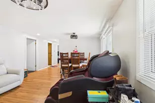 505 Westplain Dr, Green Bay, WI 54303 - Photo 8