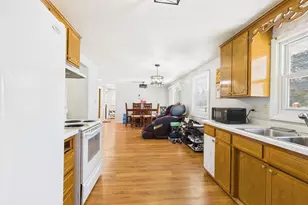 505 Westplain Dr, Green Bay, WI 54303 - Photo 6