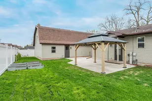 170 Jefferson St, Winneconne, WI 54986 - Photo 32