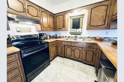 975 Manor Drive #78, Neenah, WI 54956 - Photo 6