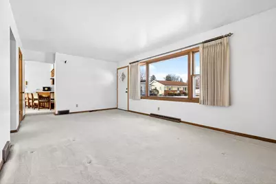 200 Prairie Court, Fond du Lac, WI 54935 - Photo 4