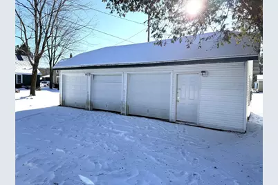 304 S Main Street, Marion, WI 54950 - Photo 20