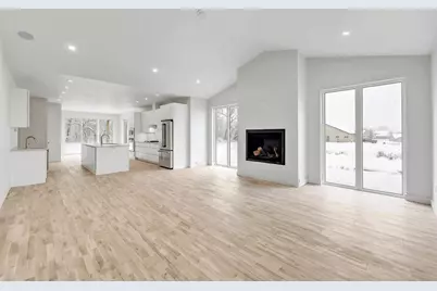 1780 Bobby Jones Drive, De Pere, WI 54115 - Photo 4