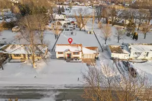 1259 Bartlein Ct, Menasha, WI 54952 - Photo 2