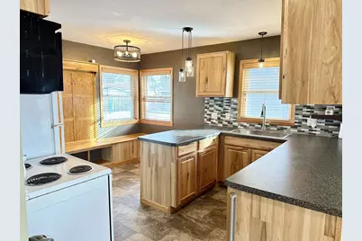 71 S Sallie Avenue, Fond du Lac, WI 54935 - Photo 4