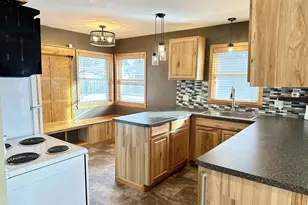 71 S Sallie Ave, Fond du Lac, WI 54935 - Photo 4