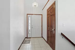 2627 Marathon Ave, Neenah, WI 54956 - Photo 2